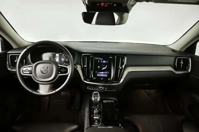 Volvo S60 (2020) thumbnail 3
