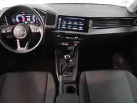 Audi A1 (2019) thumbnail 3