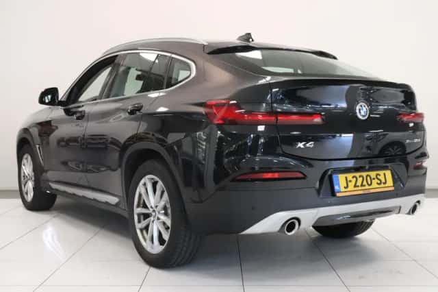BMW X4 (2020) thumbnail 6