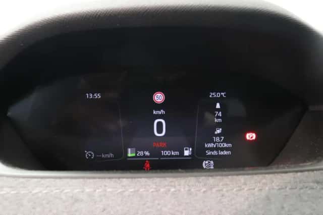 Škoda Enyaq (2021) thumbnail 4