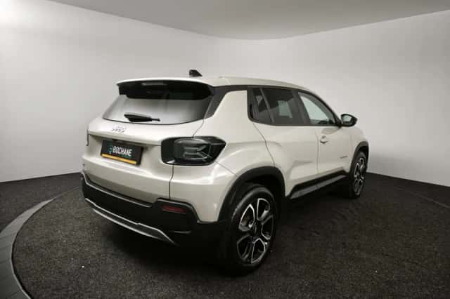 Jeep Avenger (2025) thumbnail 2
