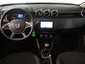 Dacia Duster (2021) thumbnail 3