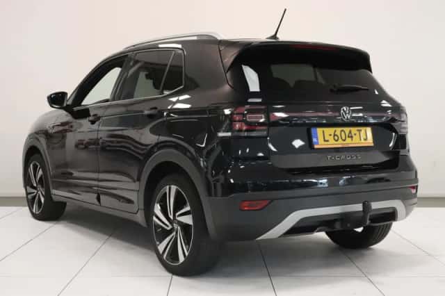 Volkswagen T-Cross (2021) thumbnail 5
