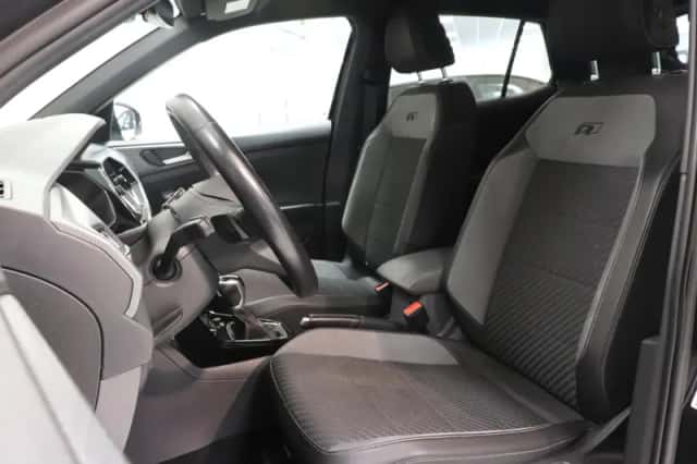 Volkswagen T-Cross (2021) thumbnail 6
