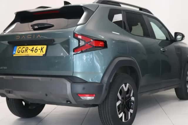 Dacia Duster (2024) thumbnail 2