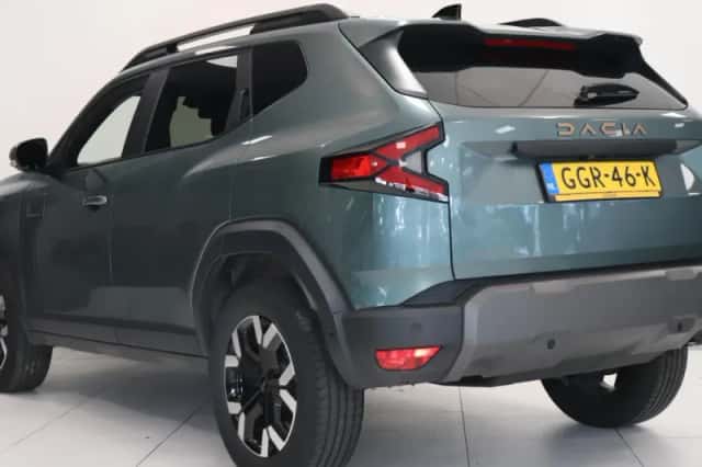 Dacia Duster (2024) thumbnail 6