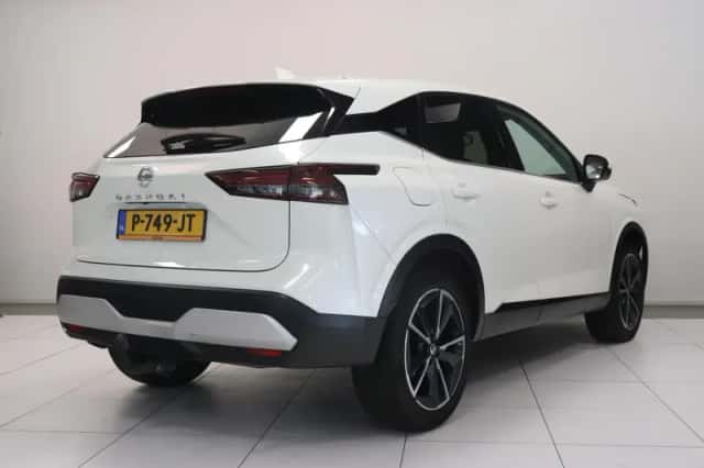 Nissan Qashqai (2022) thumbnail 2