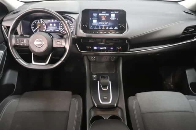 Nissan Qashqai (2022) thumbnail 3