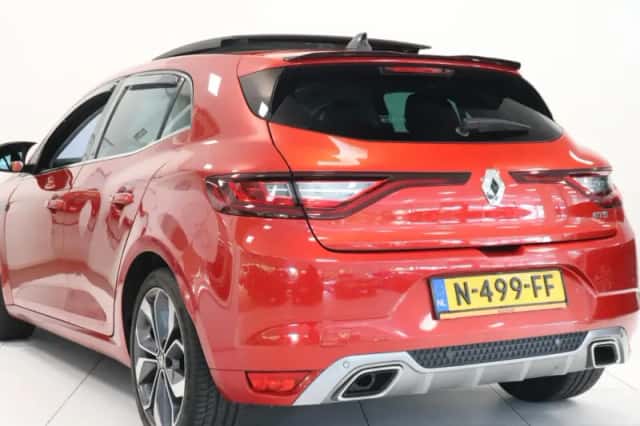 Renault Mégane (2019) thumbnail 6