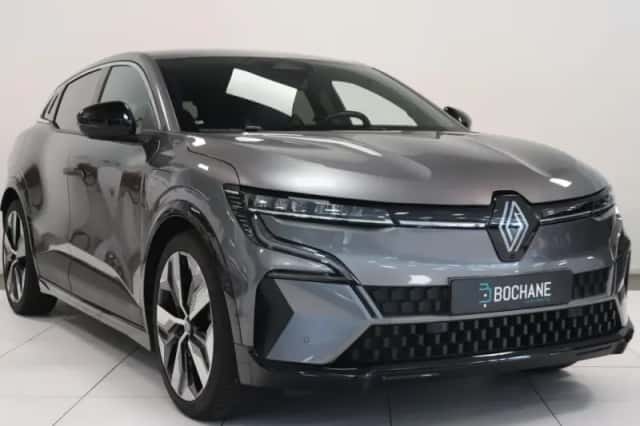 Renault Mégane E-Tech (2023) thumbnail 6