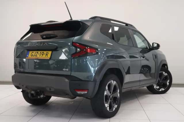 Dacia Duster (2024) thumbnail 2