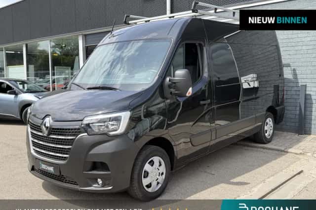 Renault Master (2024) thumbnail 1