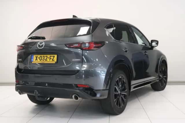 Mazda CX-5 (2023) thumbnail 2