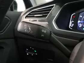 Volkswagen Tiguan (2021) thumbnail 33