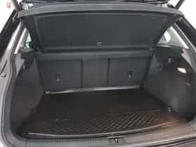 Volkswagen Tiguan (2021) thumbnail 9
