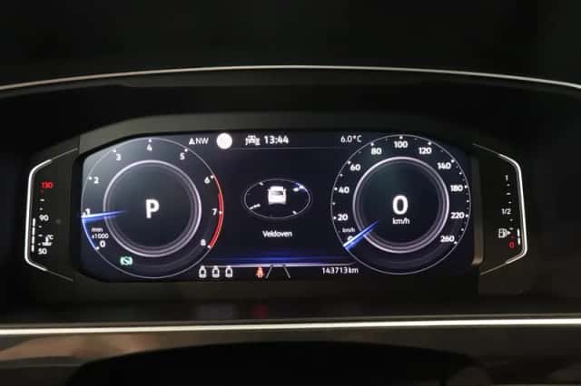 Volkswagen Tiguan (2021) thumbnail 4