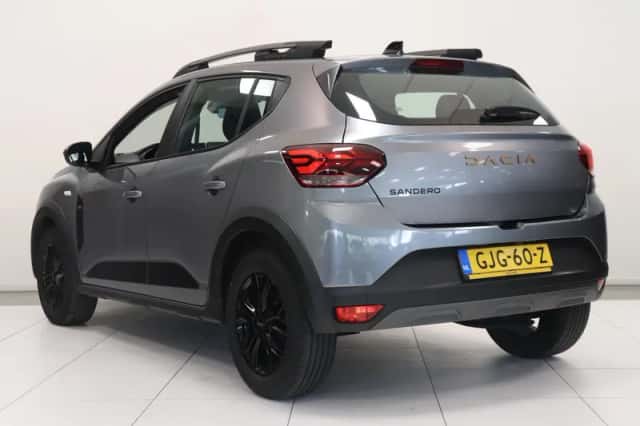 Dacia Sandero Stepway (2024) thumbnail 6