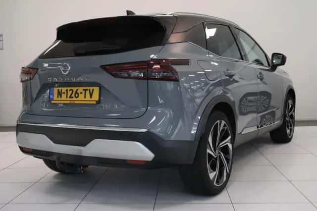 Nissan Qashqai (2022) thumbnail 2