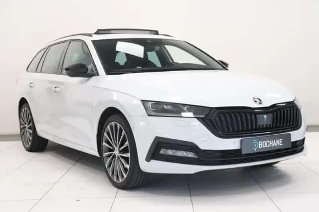 Škoda Octavia (2022) thumbnail 5