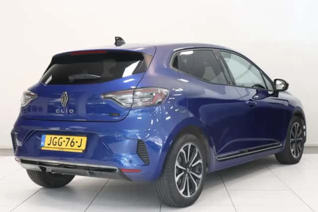 Renault Clio (2025) thumbnail 2