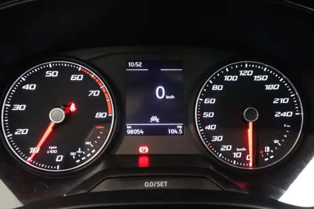SEAT Ibiza (2023) thumbnail 4