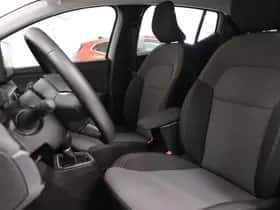 Dacia Sandero Stepway (2024) thumbnail 7