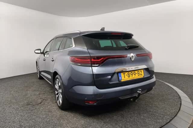 Renault Mégane (2023) thumbnail 6