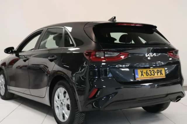 Kia Ceed (2024) thumbnail 6