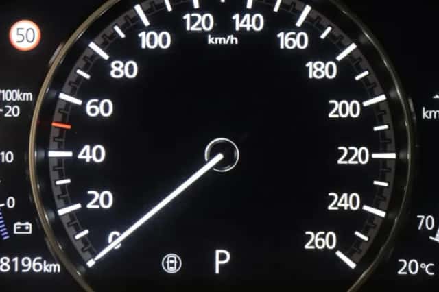 Mazda CX-30 (2021) thumbnail 4