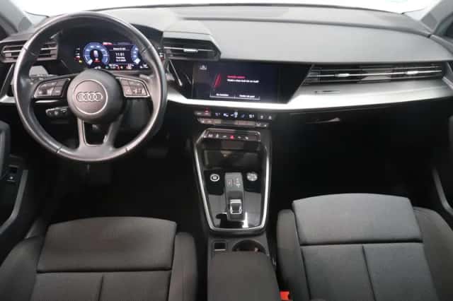 Audi A3 (2021) thumbnail 3