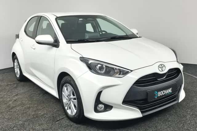 Toyota Yaris (2024) thumbnail 5