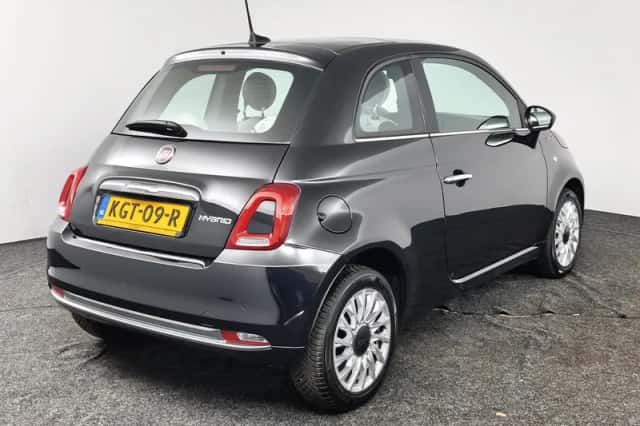 Fiat 500 (2023) thumbnail 2