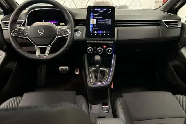 Renault Clio (2025) thumbnail 3