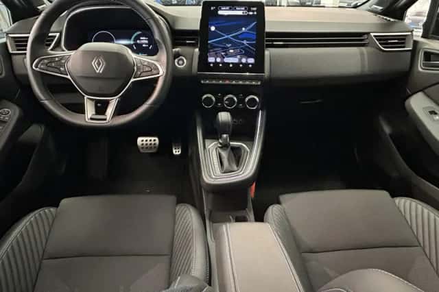 Renault Clio (2025) thumbnail 3