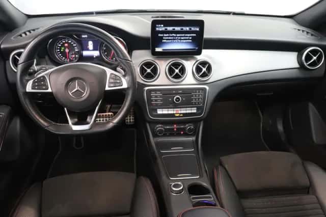 Mercedes-Benz CLA-Klasse (2018) thumbnail 3