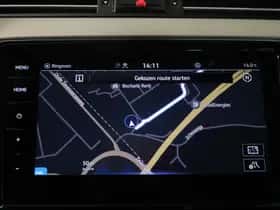 Volkswagen Passat (2022) thumbnail 11