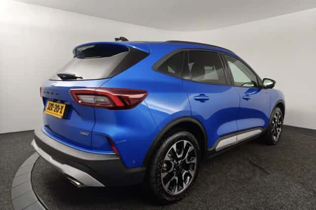 Ford Kuga (2025) thumbnail 2