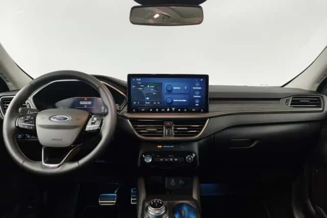 Ford Kuga (2025) thumbnail 3