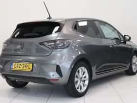 Renault Clio (2024) thumbnail 2
