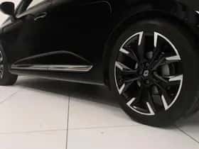 Renault Clio (2024) thumbnail 16