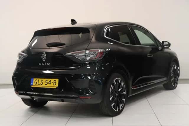 Renault Clio (2024) thumbnail 2