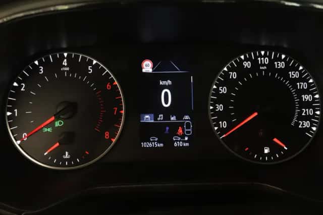 Renault Clio (2023) thumbnail 4