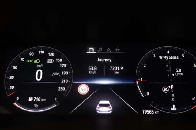 Renault Mégane (2023) thumbnail 4