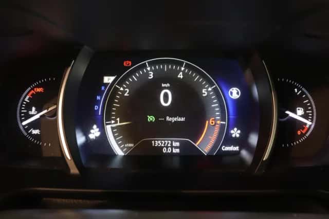 Renault Talisman (2017) thumbnail 4