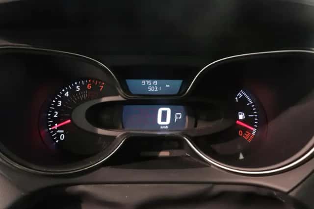Renault Captur (2019) thumbnail 4