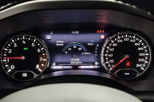 Jeep Renegade (2021) thumbnail 4