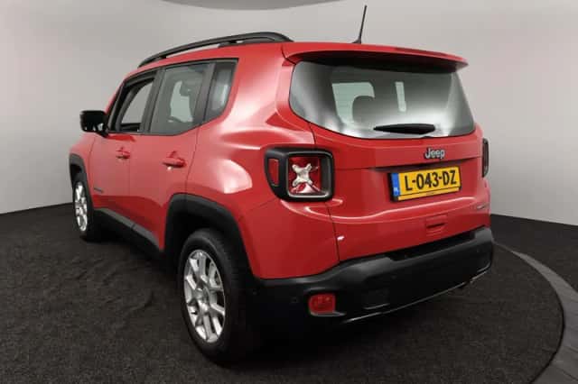 Jeep Renegade (2021) thumbnail 6