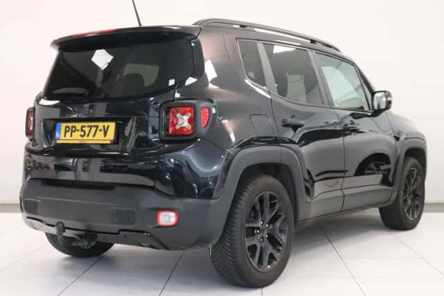 Jeep Renegade (2017) thumbnail 2