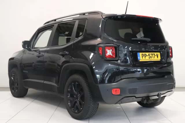 Jeep Renegade (2017) thumbnail 6