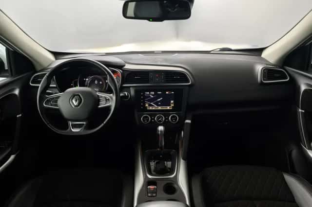 Renault Kadjar (2022) thumbnail 3